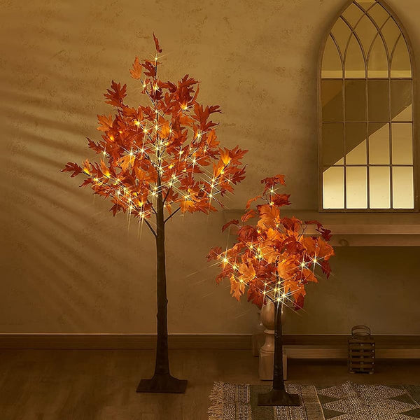 LED beleuchteter Ahornbaum