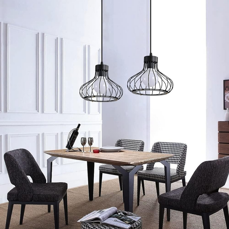 Moderne Pendelleuchte aus Metall