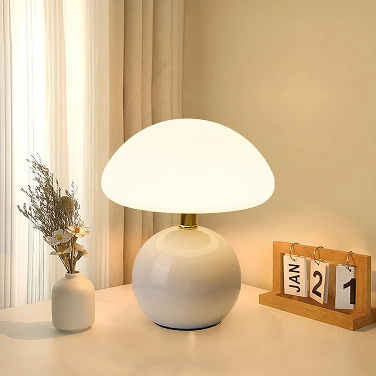 Französische Creme Pilz Lampe