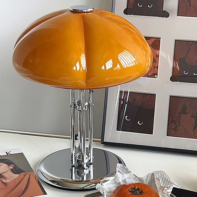 Pilz Bauhaus Tischlampe