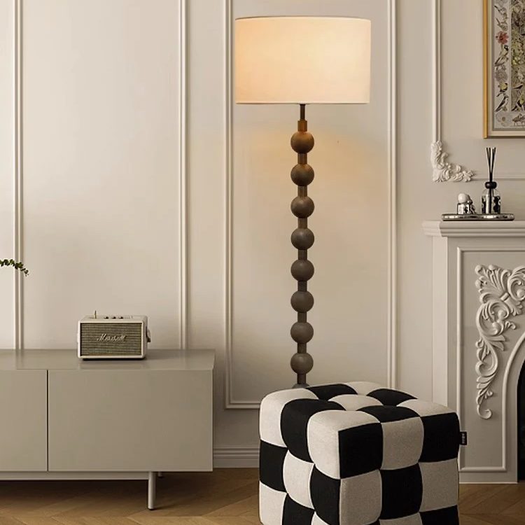 Japandi Stehlampe aus Holz