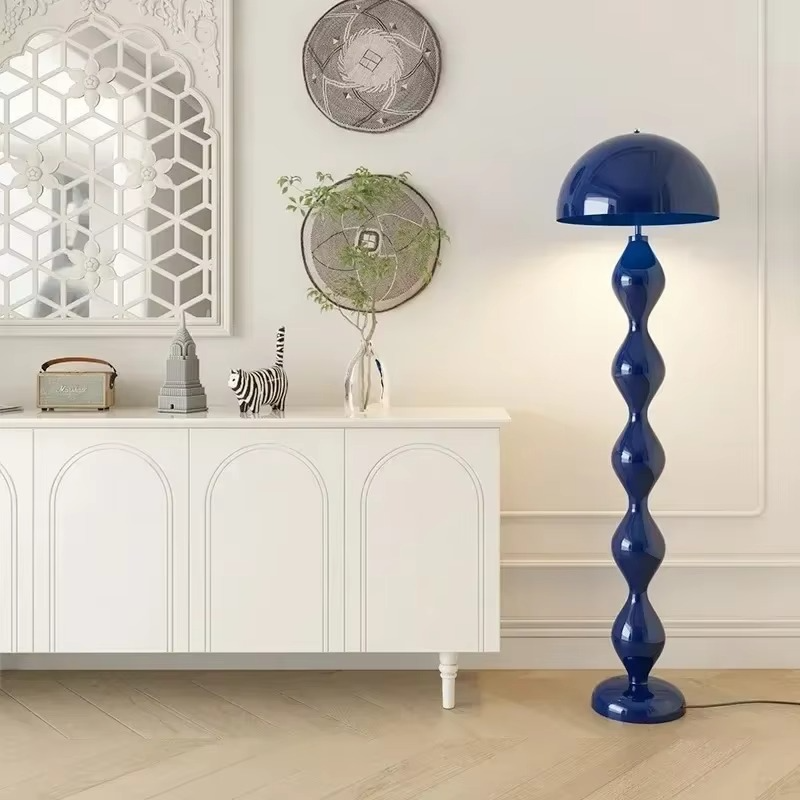 Scandi Modern Stehleuchte