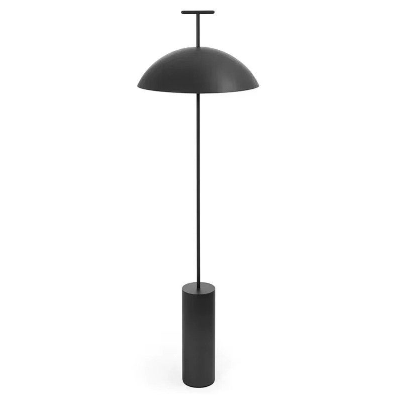 Minimalistische nordische Stehleuchte