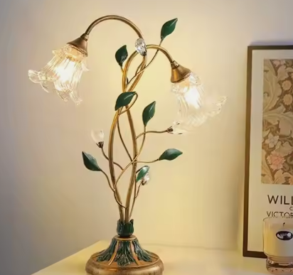 Neu Französisch Blume Tischlampe