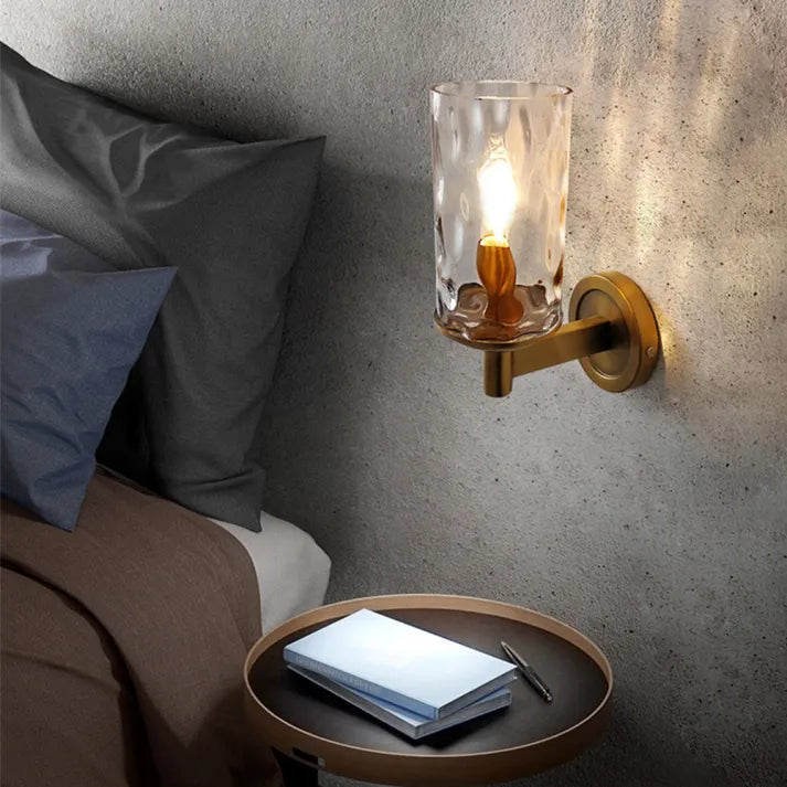 Klassischer Retro-Wandleuchter aus Glas
