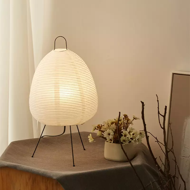 Tischlampe aus Washi-Papier
